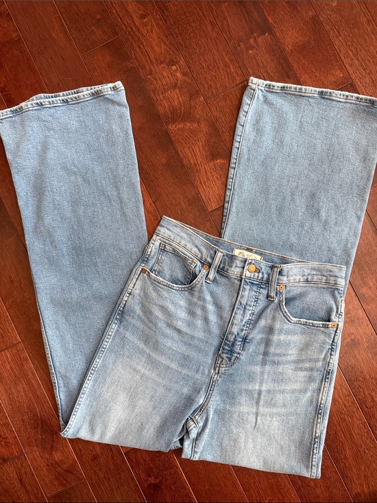 Madewell Denim - NWOT Madewell Light Blue 11” Flare Leg High Rise Denim Jeans 28